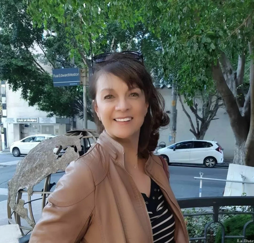 Kamila, 54